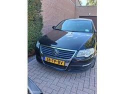 Zwart Gebruikt 2007 VW Passat Comfortline Sedan | € 2.950 (Eerlijke prijs)