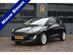 Zwart Gebruikt 2018 Ford Fiesta Titanium Hatchback | € 9.950 (Super prijs)