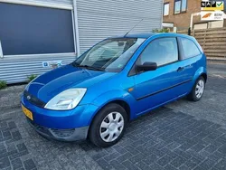 Blauw Gebruikt 2004 Ford Fiesta Ambiente Hatchback | € 1.500 (Eerlijke prijs)
