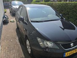 Zwart Gebruikt 2017 Seat Ibiza Reference MPV | € 7.000