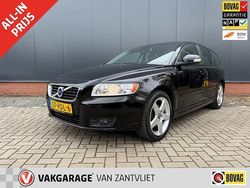 Zwart Gebruikt 2011 Volvo V50 Stationwagen | € 5.995 (Eerlijke prijs)