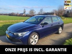 Blauw Gebruikt 2021 VW Golf VIII Style Stationwagen | € 19.750 (Eerlijke prijs)