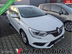 Wit Gebruikt 2018 Renault Mégane GrandTour Bose Edition Stationwagen | € 9.999 (Super prijs)