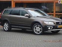 Bruin (metallic) Gebruikt 2015 Volvo XC70 Standard Stationwagen | € 16.950 (Eerlijke prijs)