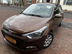 Bruin Gebruikt 2016 Hyundai i20 Hatchback | € 8.750 (Eerlijke prijs)