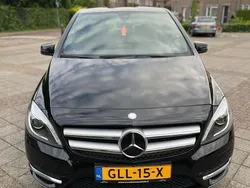 Zwart Gebruikt 2014 Mercedes B180 Ambition MPV | € 12.750 (Eerlijke prijs)