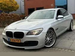 Zilver Gebruikt 2009 BMW 740 M Sport Sedan | € 21.750