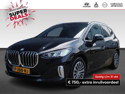 Zwart Gebruikt 2022 BMW 218 Comfort Edition Stationwagen | € 23.430 (Eerlijke prijs)