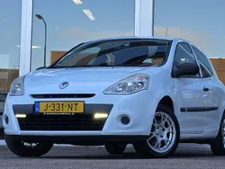 Wit Gebruikt 2012 Renault Clio IV Hatchback | € 2.894 (Eerlijke prijs)