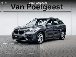 Mineralgrau metallic (grijs metallic) Gebruikt 2021 BMW X1 Performance SUV | € 27.900 (Eerlijke prijs)