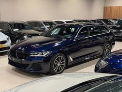 Blauw Gebruikt 2021 BMW 530e M Sport Stationwagen | € 36.800 (Eerlijke prijs)