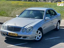 Grijs Gebruikt 2003 Mercedes E200 Classic Sedan | € 2.950