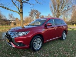 Rood Gebruikt 2020 Mitsubishi Outlander SUV | € 18.950 (Goede deal)
