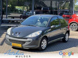 Grijs Gebruikt 2010 Peugeot 206+ Hatchback | € 2.945 (Eerlijke prijs)