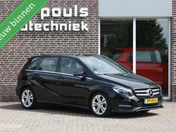 Zwart Gebruikt 2017 Mercedes B180 Business MPV | € 19.500 (Eerlijke prijs)