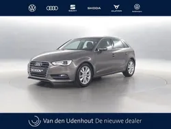 Grijs Gebruikt 2014 Audi A3 Ambition Hatchback | € 13.350 (Eerlijke prijs)