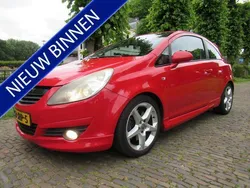 Rood Gebruikt 2009 Opel Corsa Hatchback | € 3.000 (Super prijs)