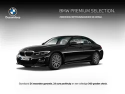 Zwart Gebruikt 2021 BMW 318 Executive Sedan | € 33.950 (Eerlijke prijs)