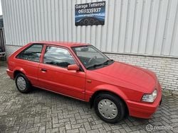 Rood Gebruikt 1989 Mazda 323 Hatchback | € 1.850