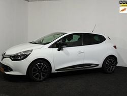 Wit Gebruikt 2013 Renault Clio R.S. Expression Hatchback | € 5.950 (Iets duurder)