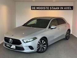 Zilver (metallic) Gebruikt 2019 Mercedes A180 Business Hatchback | € 19.950 (Super prijs)