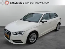 Wit Gebruikt 2014 Audi A3 Ambiente Hatchback | € 13.840 (Eerlijke prijs)