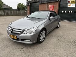 Grijs Gebruikt 2012 Mercedes E200 Elegance Cabriolet | € 17.250 (Eerlijke prijs)