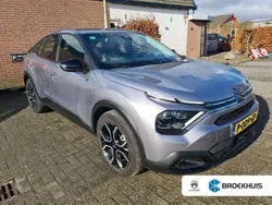 Grijs, metallic lak Gebruikt 2022 Citroën e-C4 Feel SUV | € 16.900 (Eerlijke prijs)