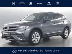 Grijs Gebruikt 2023 VW Tiguan Business SUV | € 39.990 (Eerlijke prijs)