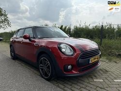 Rood Gebruikt 2016 Mini One Clubman Business Stationwagen | € 12.875 (Eerlijke prijs)