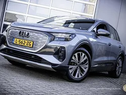 Blauw Gebruikt 2021 Audi Q4 e-tron Advanced Plus SUV | € 24.680 (Goede deal)