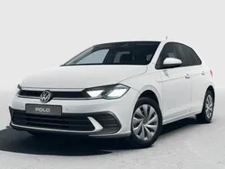 Wit, metallic lak Gebruikt 2023 VW Polo IQ Drive Hatchback | € 21.450 (Goede deal)