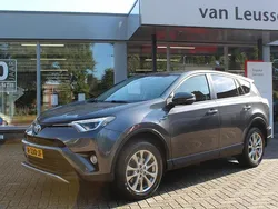 Grijs Gebruikt 2018 Toyota RAV4 Hybrid Style SUV | € 24.700 (Super prijs)
