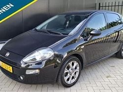 Zwart Gebruikt 2016 Fiat Punto Lounge Hatchback | € 5.950 (Eerlijke prijs)