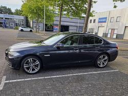 Gebruikt 2014 BMW 520 Luxury Line Sedan | € 17.400 (Eerlijke prijs)