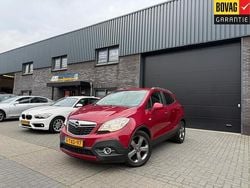 Rood Gebruikt 2014 Opel Mokka Cosmo SUV | € 10.950 (Eerlijke prijs)