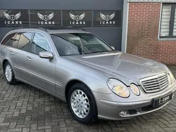 Grijs Gebruikt 2003 Mercedes E200 Stationwagen | € 7.950