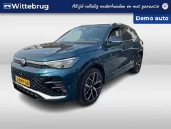 Blauw Gebruikt 2024 VW Tiguan Business SUV | € 48.750 (Eerlijke prijs)
