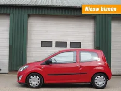 Rood Gebruikt 2010 Renault Twingo Authentique Hatchback | € 1.950 (Eerlijke prijs)