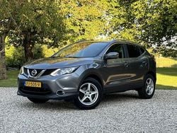 Grijs Gebruikt 2015 Nissan Qashqai Tekna SUV | € 11.950 (Eerlijke prijs)