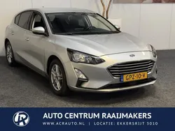 Grijs Gebruikt 2020 Ford Focus Trend Hatchback | € 13.940 (Eerlijke prijs)