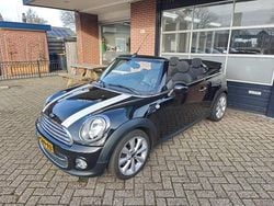 Zwart (metallic) Gebruikt 2013 Mini Cooper Cabriolet Chili Cabriolet | € 8.950 (Goede deal)