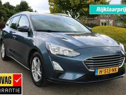 Blauw, metallic lak Gebruikt 2020 Ford Focus Business Edition Stationwagen | € 12.750 (Goede deal)