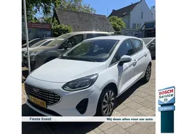 Wit Gebruikt 2022 Ford Fiesta Titanium Hatchback | € 14.250 (Eerlijke prijs)