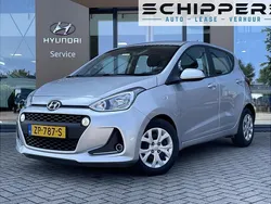 Grijs, metallic lak Gebruikt 2019 Hyundai i10 Comfort Hatchback | € 8.900 (Eerlijke prijs)