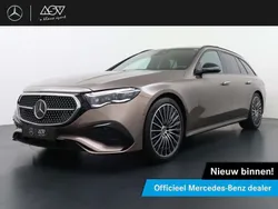 Bruin Nieuw 2025 Mercedes E300 Sport Edition Stationwagen | € 88.095 (Duur)