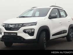 Wit Gebruikt 2023 Dacia Spring Expression Hatchback | € 14.950 (Duur)