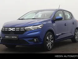 Blauw Gebruikt 2024 Dacia Sandero Expression Hatchback | € 19.950 (Eerlijke prijs)