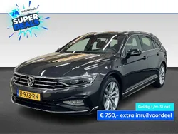 Grijs Gebruikt 2020 VW Passat Business Stationwagen | € 27.425 (Duur)
