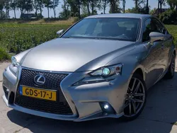 Beige Gebruikt 2015 Lexus IS300h Sport Line Sedan | € 18.000 (Goede deal)